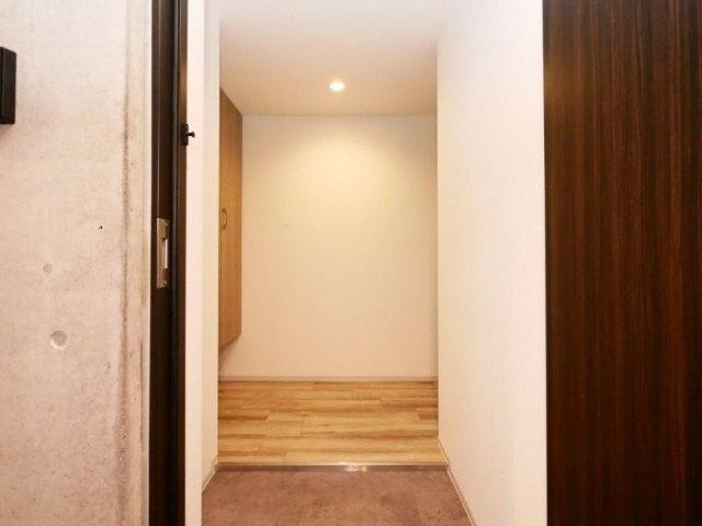 ＲＥＳＩＤＥＮＣＥ　ＳＨＩＮＭＥＩ　新道東（103） 玄関
