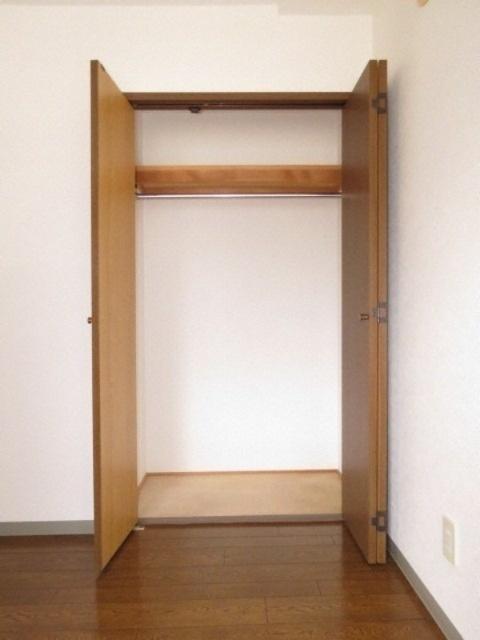 フォーチュネイトフィールド（202） 収納