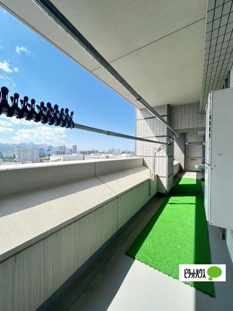 グラファーレ学園前ステーションサイド（1202） バルコニー