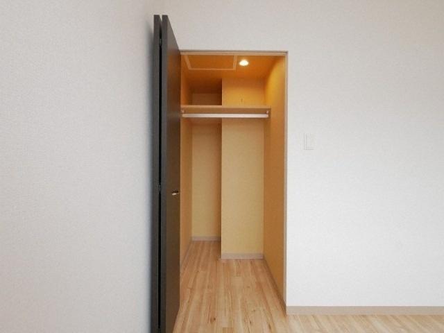 Ｐｒｉｎｃｅ　Ｈｏｍｅｓ　Ｓ５１７（301） 収納