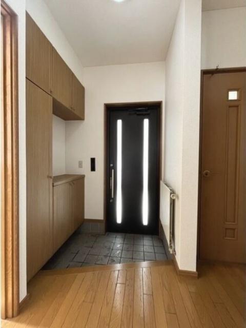 新琴似１条１１丁目戸建（なし） 玄関