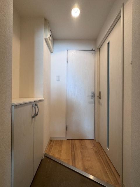 Ｃａｒｒｅｒａ１４６（205） 玄関