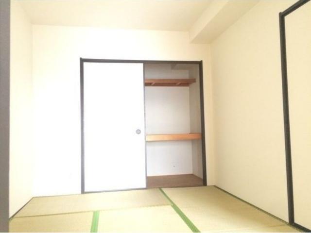 ローヤルハイツ東苗穂（503） 収納
