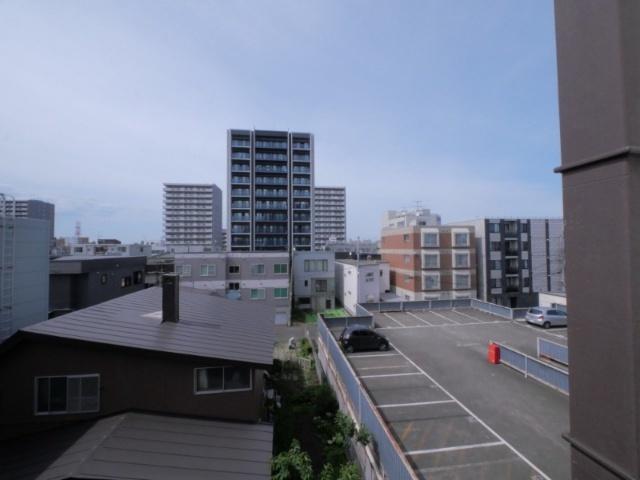 アルファスクエア北２４西２（401） 眺望