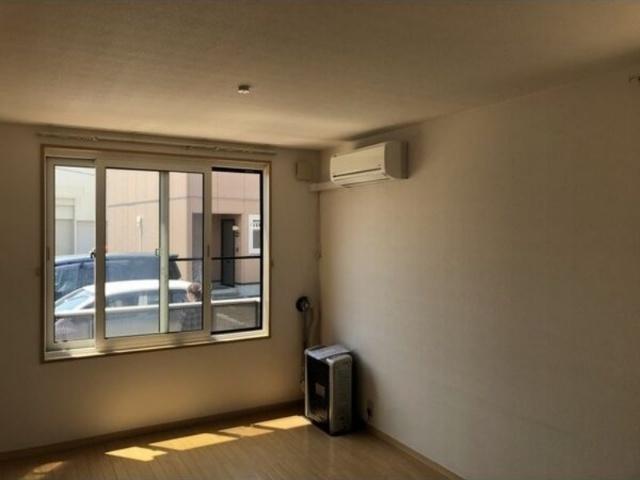 シャーメゾン元町グランビレッジＪ棟（102） リビング