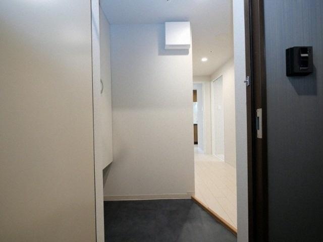 グラン札幌（ＧＲＡＮ　ＳＡＰＰＯＲＯ）（703） 玄関