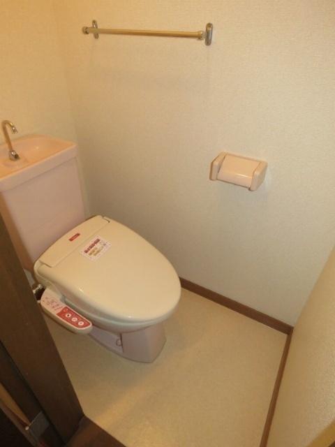 ルミエール麻布（102） トイレ