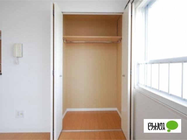 ＨＳ３１１（405） 収納