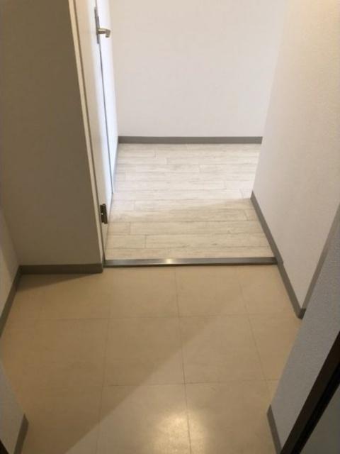 サンフラワー（302） 玄関