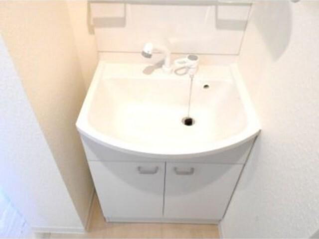 Ｌａｐｌａｃｅ　Ｅａｓｔ(ラプラスイースト)（302） 洗面