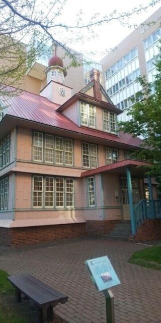 私立藤女子大学：101m