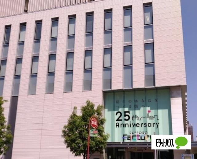 サッポロファクトリーフロンティア館：128m