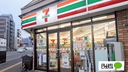 セブンイレブン豊平7丁目店：133m