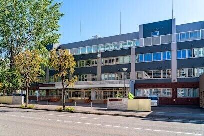 札幌市立北九条小学校：583m
