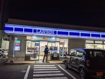 ローソン札幌北27条西七丁目店：552m