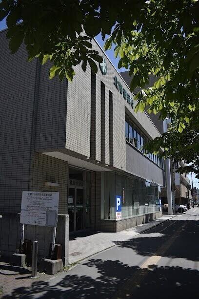 北海道銀行栄町支店：408m