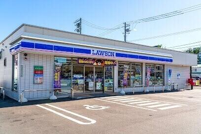 ローソン札幌北14条店：319m