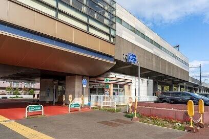 セブンイレブン北海道ST新琴似店：218m