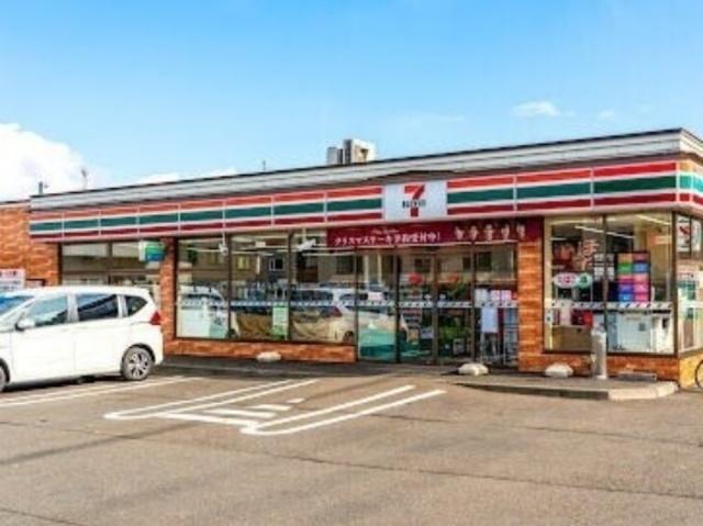 セブンイレブン札幌北29条店：234m