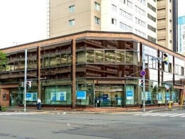 北洋銀行光星支店：852m