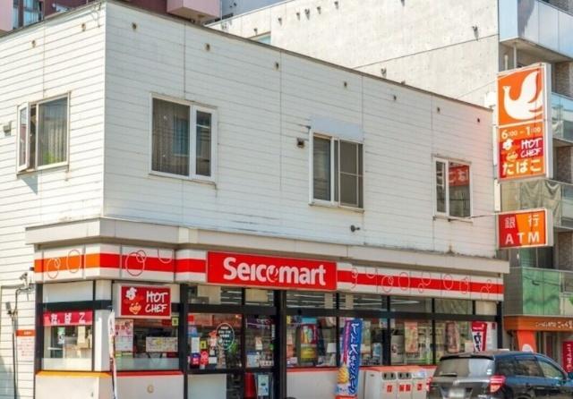 セイコーマートどもん店：41m