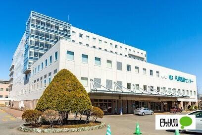 KKR札幌医療センター：647m