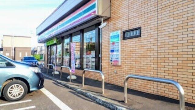 セブンイレブン札幌拓北店：146m