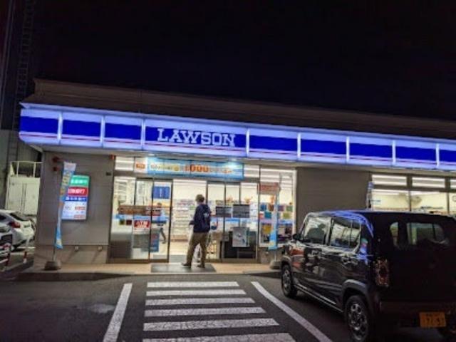 ローソン札幌北27条西七丁目店：168m