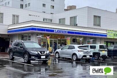 ローソン札幌北7条東店：402m