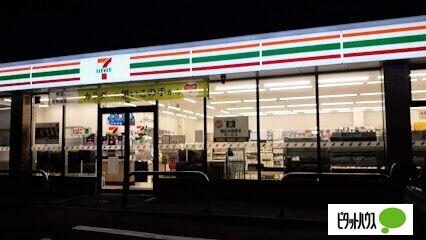 セブンイレブン札幌本通9丁目店：203m