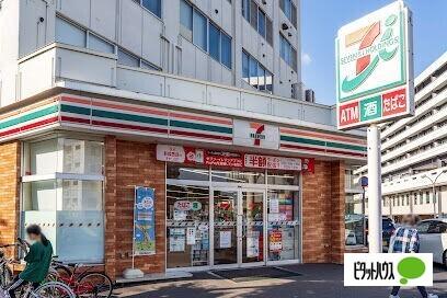セブンイレブン地下鉄白石駅前店：131m