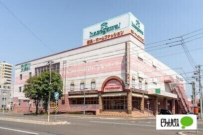 スイートデコレーション栄町店：135m