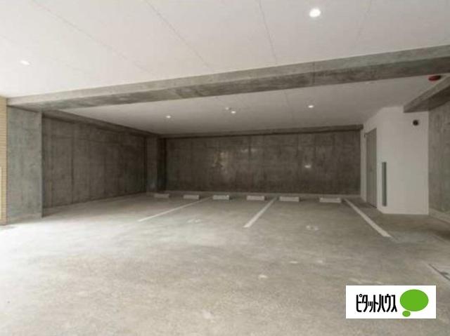 パルティーレ月寒（801） 駐車場
