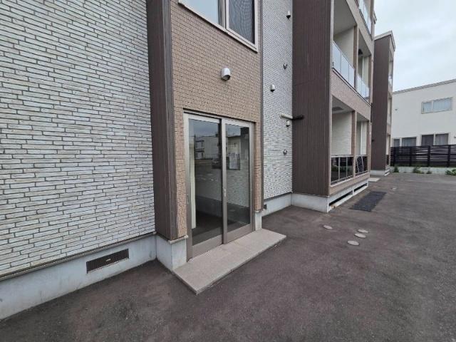 ハスコート本町（205） エントランス