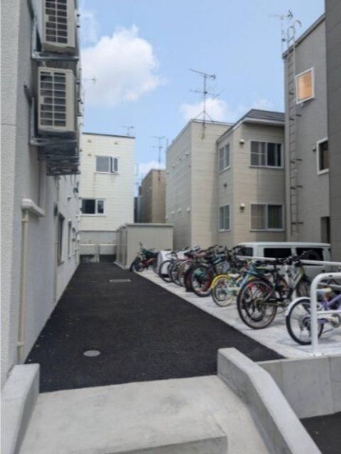 ＢＲＩＧＨＴ　ＧＡＲＤＥＮ　２０９（205） 共有部分