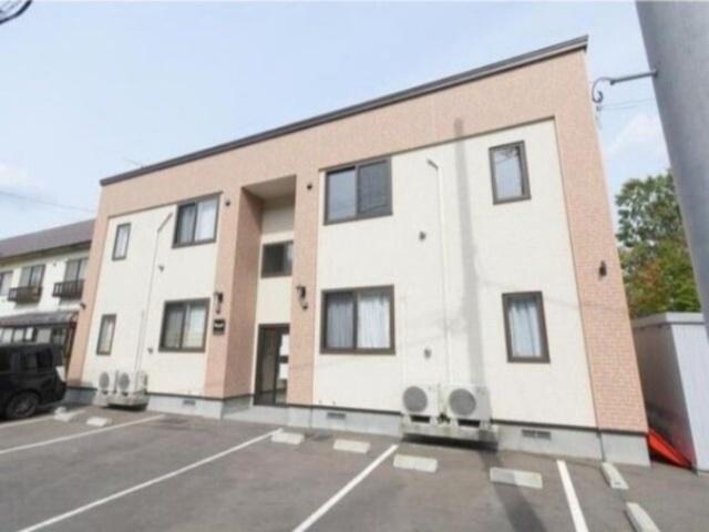 新琴似駅より徒歩18分 築8年10ヶ月 2階建の賃貸物件