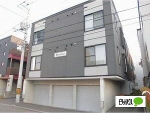 美園駅より徒歩5分 築19年4ヶ月 3階建の賃貸物件