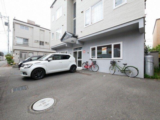 リベラルハイムＮ３１６（303） 駐車場