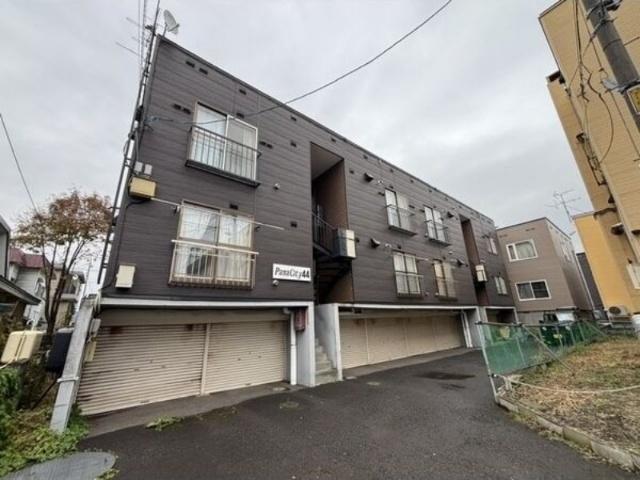 栄町駅より徒歩17分 築37年10ヶ月 3階建の賃貸物件