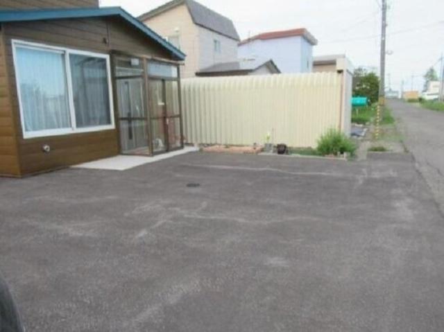丘珠町８７０−１３戸建（一戸建て） 駐車場