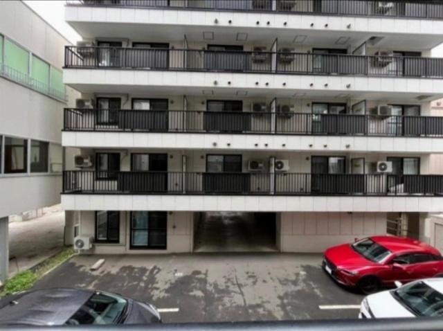 ルーブル４条館（605） 駐車場