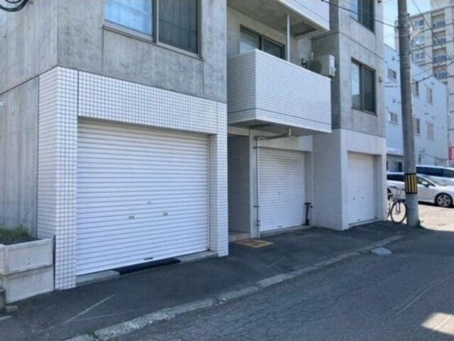 ル・ファールＮ１７（403） 駐車場