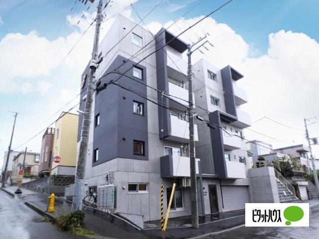 カームヒルズ西岡（402） 外観