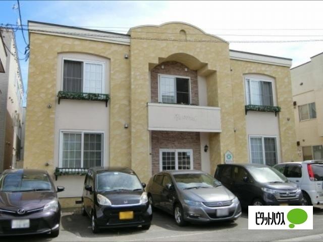 ルミエール美園４−５（102） 外観