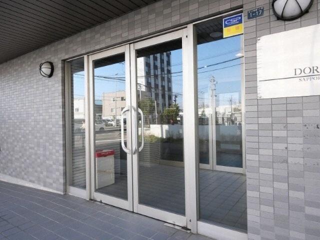 ドーリス札幌（303） エントランス