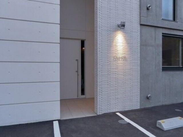 ＣＡＳＡ　ＣＲＥＳ　（101） エントランス
