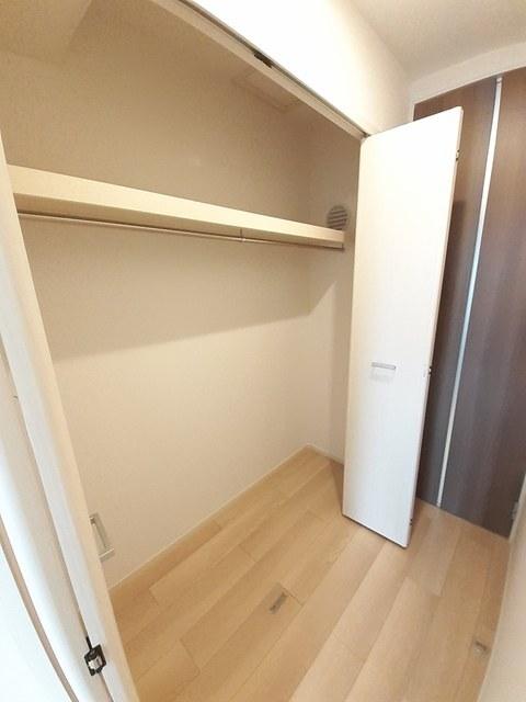 メゾン　ＴＯＺＥＮ（302） 収納