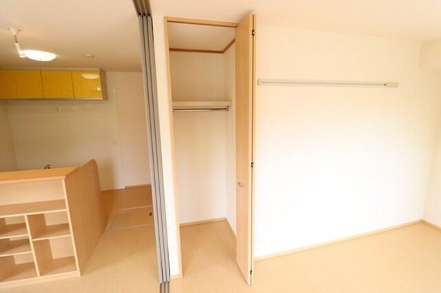 フェアリーテイル（102） 部屋画像