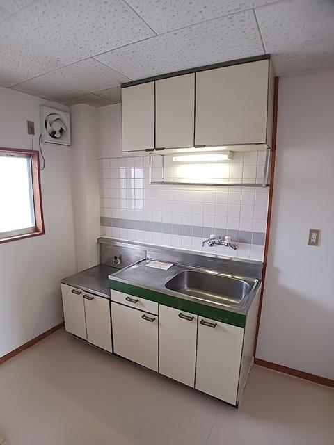 シティーハイツ中川　Ａ（201） キッチン