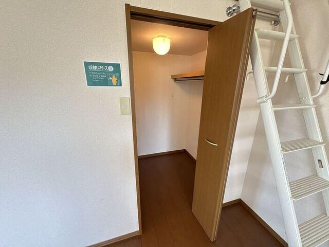 リヴァージュねぎし（206） 部屋画像